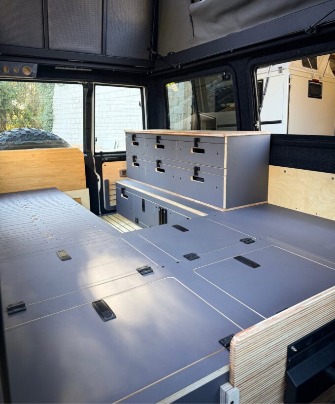 land cruiser innenausbau boxplorer lc78 modulausbau kit diy Front
